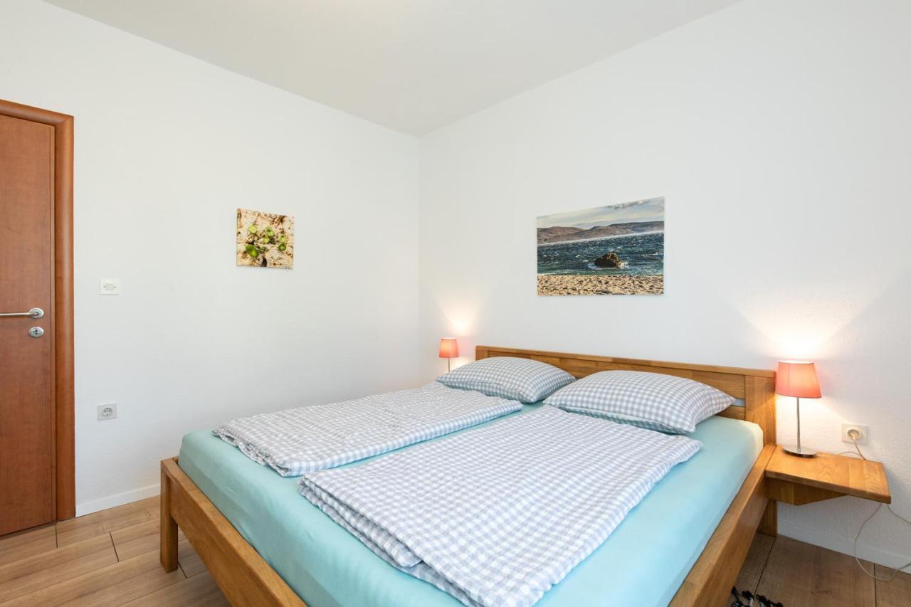 Apartments Oleander Krk Town Bagian luar foto