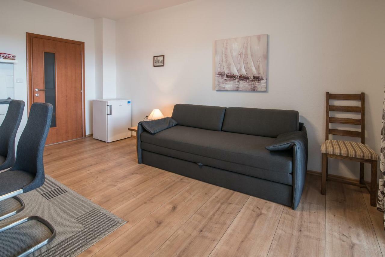 Apartments Oleander Krk Town Bagian luar foto