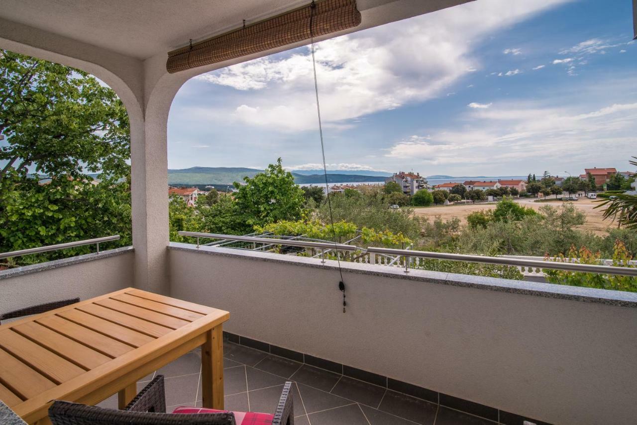 Apartments Oleander Krk Town Bagian luar foto